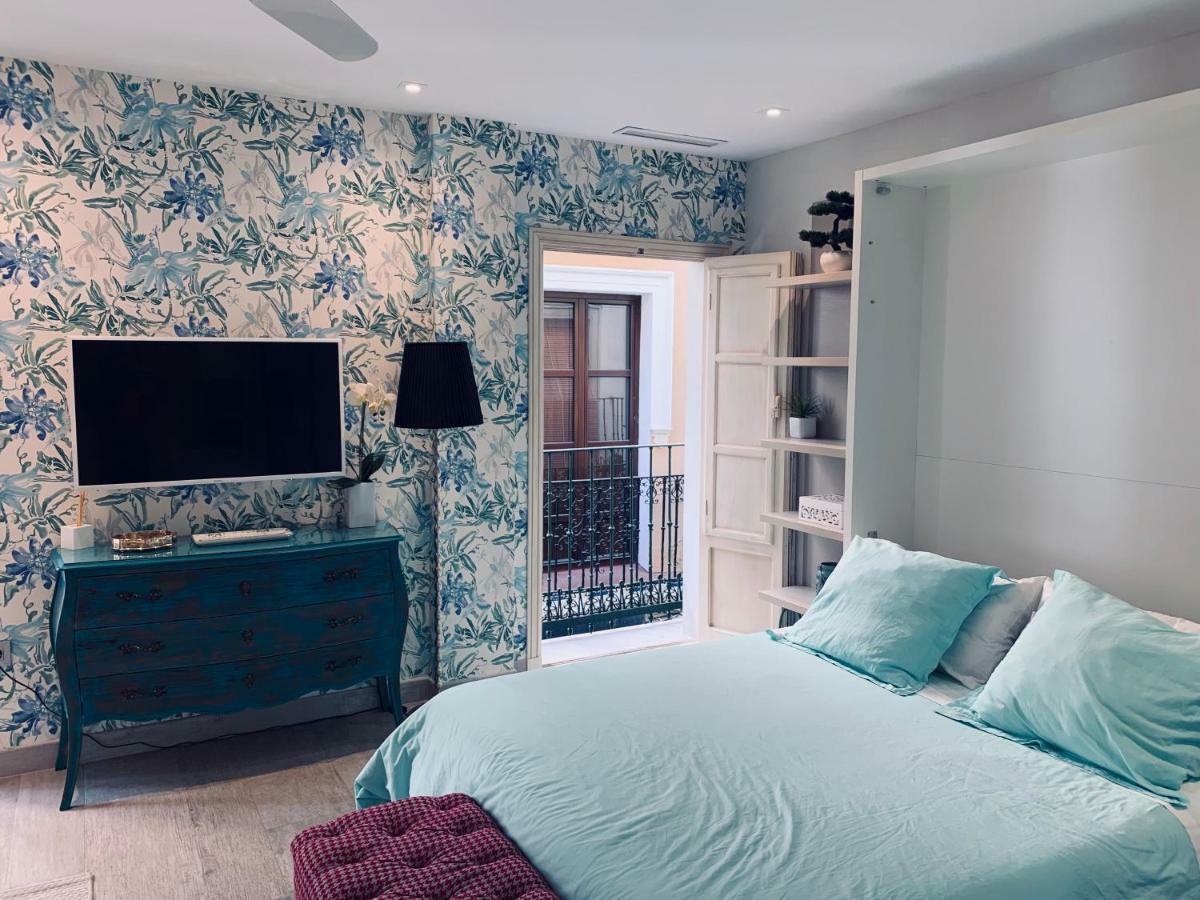 Cathedral Studio, Luxury Studio In Cathedral Area, Parking Optional Siviglia Esterno foto