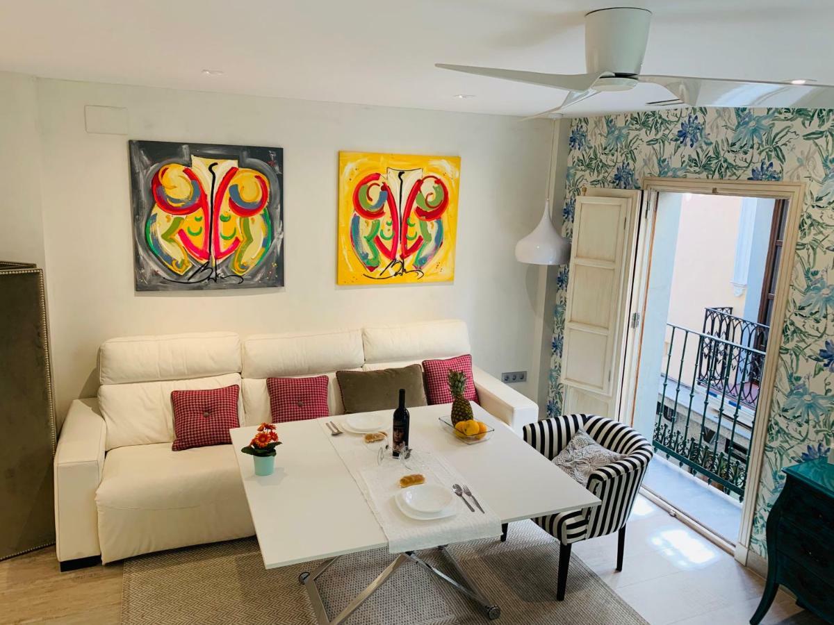 Cathedral Studio, Luxury Studio In Cathedral Area, Parking Optional Siviglia Esterno foto