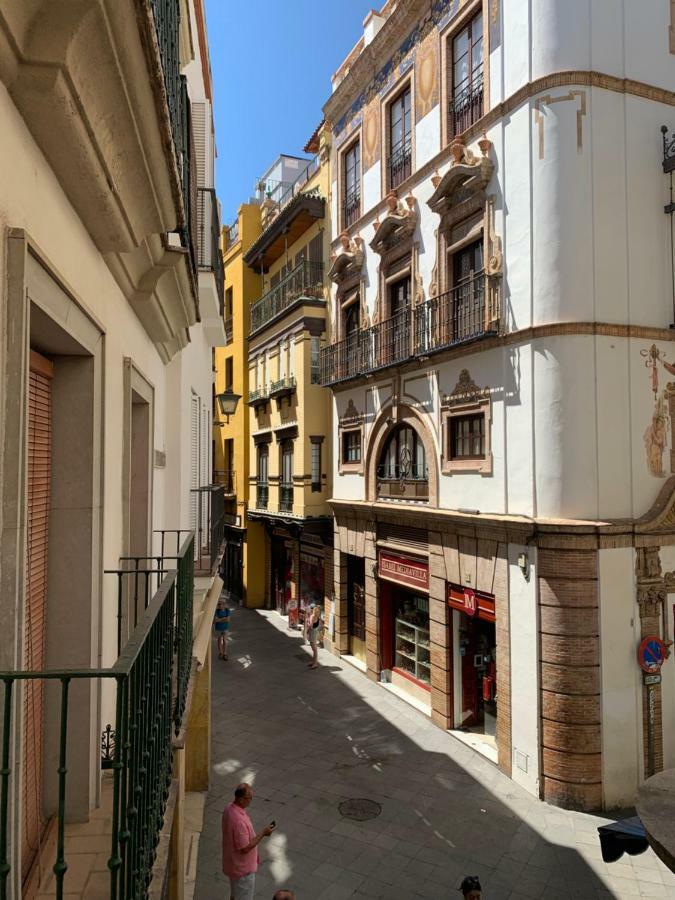 Cathedral Studio, Luxury Studio In Cathedral Area, Parking Optional Siviglia Esterno foto