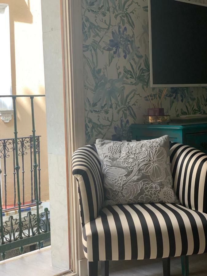 Cathedral Studio, Luxury Studio In Cathedral Area, Parking Optional Siviglia Esterno foto
